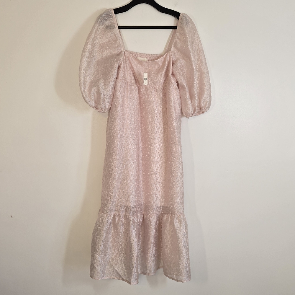 NWT Anthropologie Textured Puff Sleeve Pink Midi Dress Medium - Picture 4 of 9
